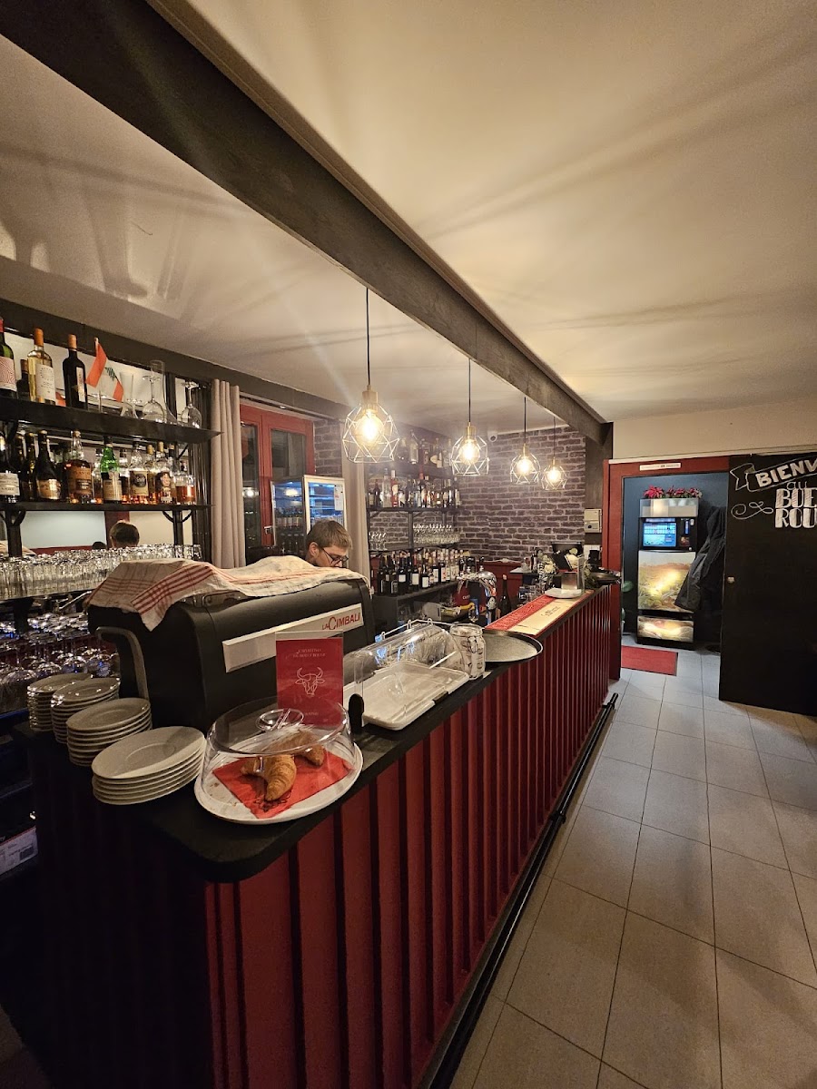 Au Boeuf Rouge - Restaurant & Auberge Crassier